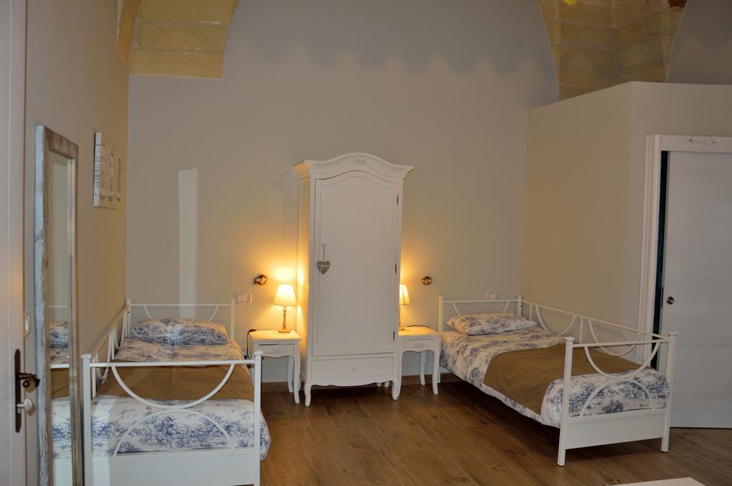 Bed and Breakfast La Casa Di Alessio Lecce Zewnętrze zdjęcie