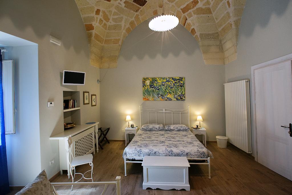 Bed and Breakfast La Casa Di Alessio Lecce Pokój zdjęcie