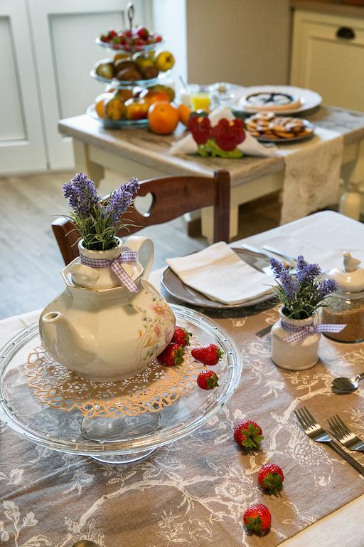 Bed and Breakfast La Casa Di Alessio Lecce Zewnętrze zdjęcie